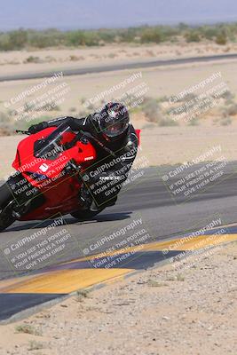 media/Sep-30-2023-SoCal Trackdays (Sat) [[636657bffb]]/Turn 9 Inside (1020am)/